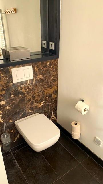 Weinhotel Eltvinum エルトフィレ エクステリア 写真