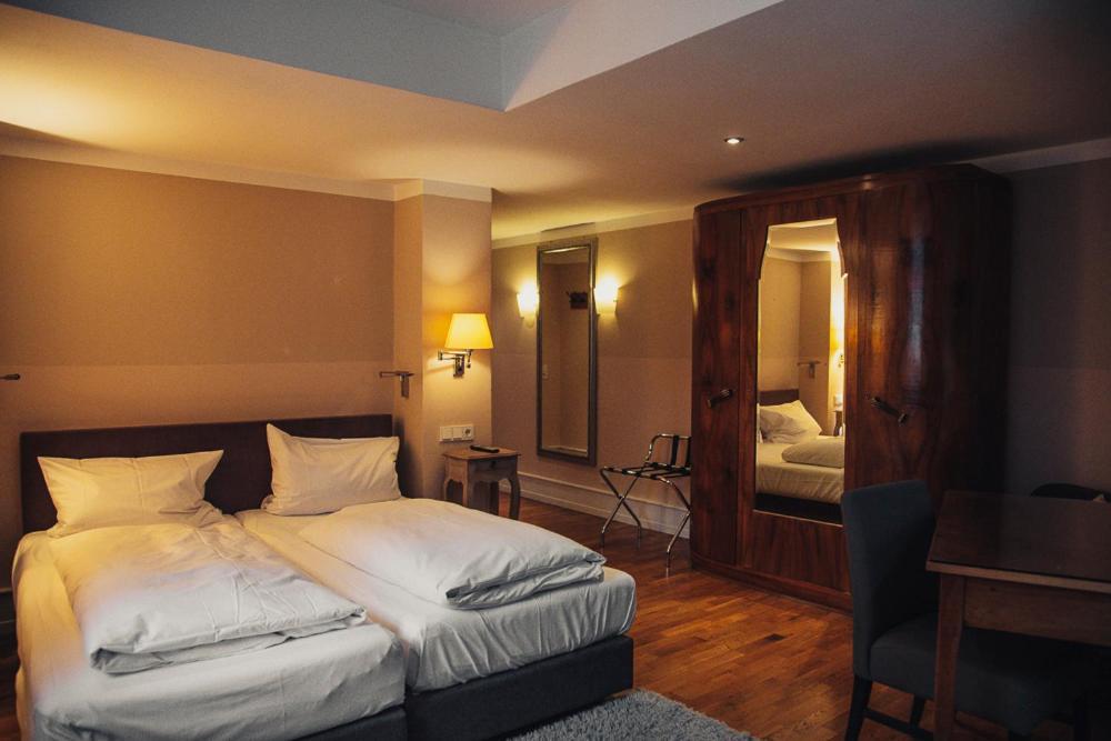 Weinhotel Eltvinum エルトフィレ エクステリア 写真